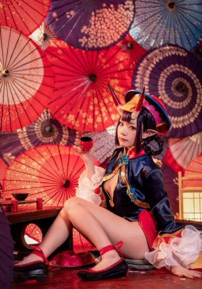 年轻的阿姨完整版_剧情片高清在线观看