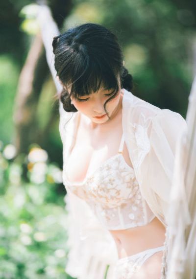 色翁荡息又大又硬又粗又爽_国产剧神马影院手机在线