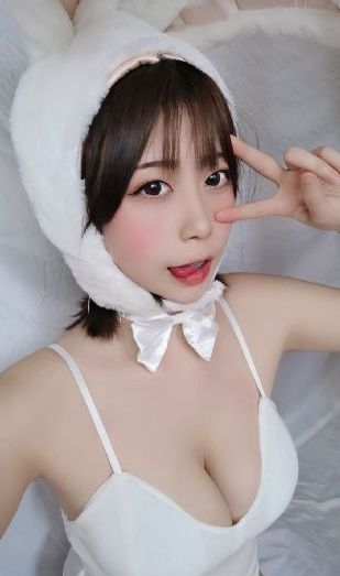 一个人在_1080电影完整版